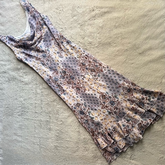 Vintage Dresses & Skirts - Vintage 90s Y2K City Triangles Midi Ruffle Hem Cowl Sleeveless Floral Slip Dress